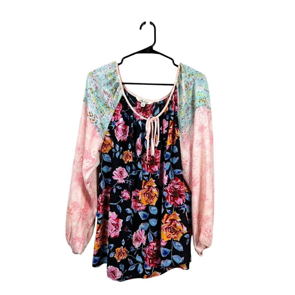 Pioneer Women's Lightweight Floral Blouse